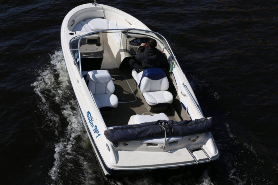 Борт №1 «Bayliner 185 Bowrider»